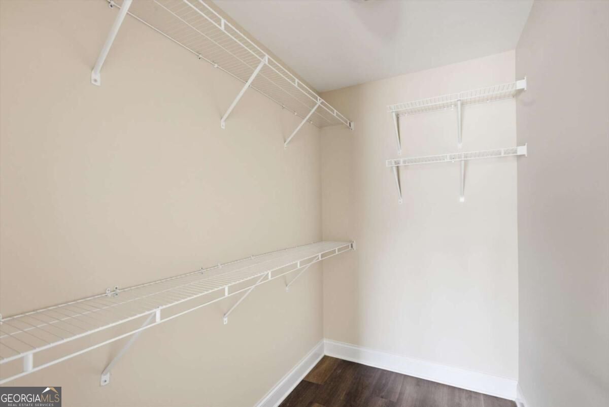 564 Sprayberry Drive Property Photo 22