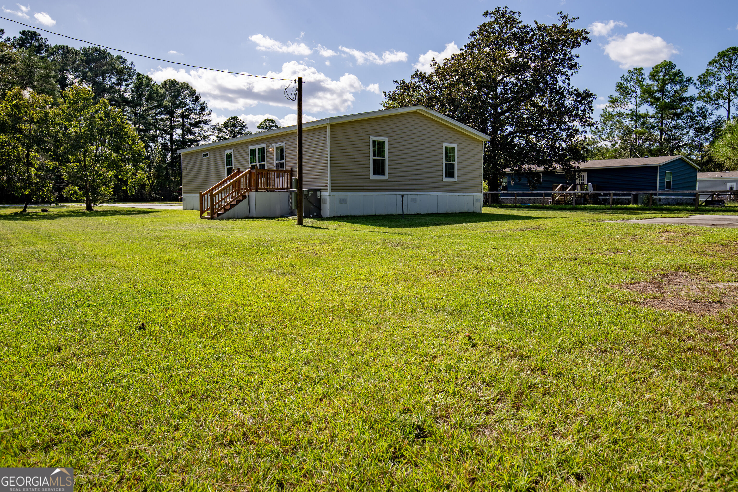 660 N Macon Street Property Photo 30