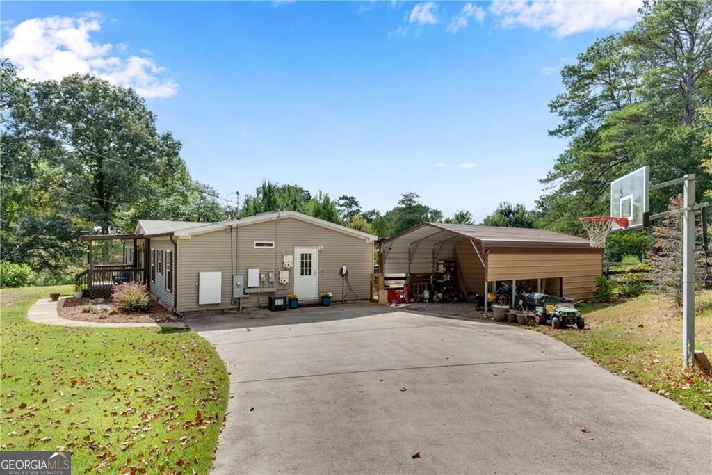 4353 Flatbottom Road Property Photo 3