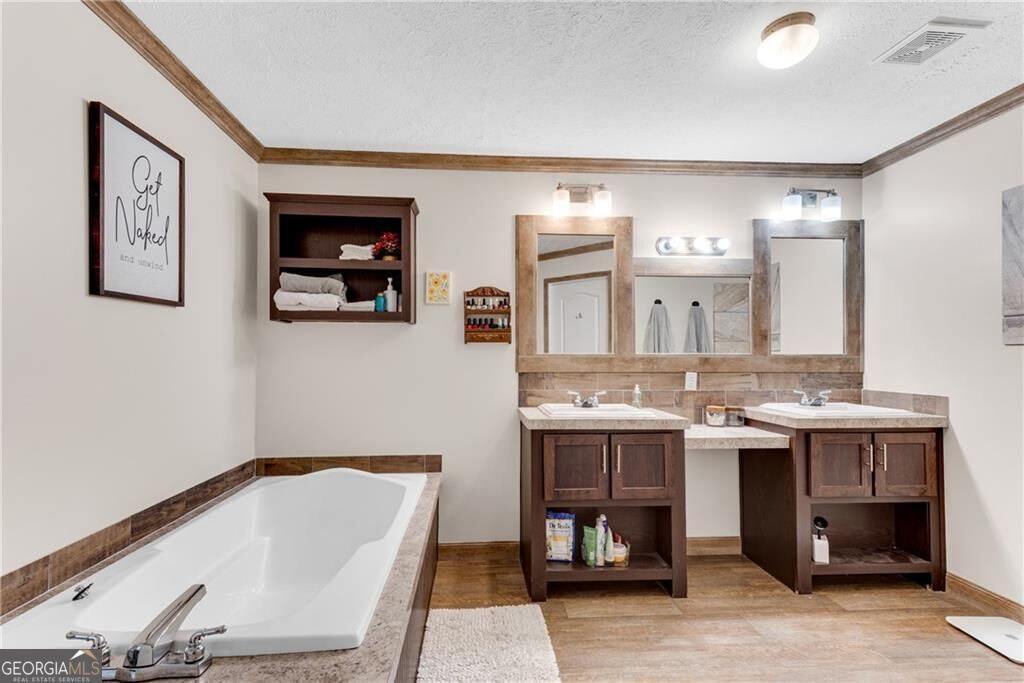 4353 Flatbottom Road Property Photo 21