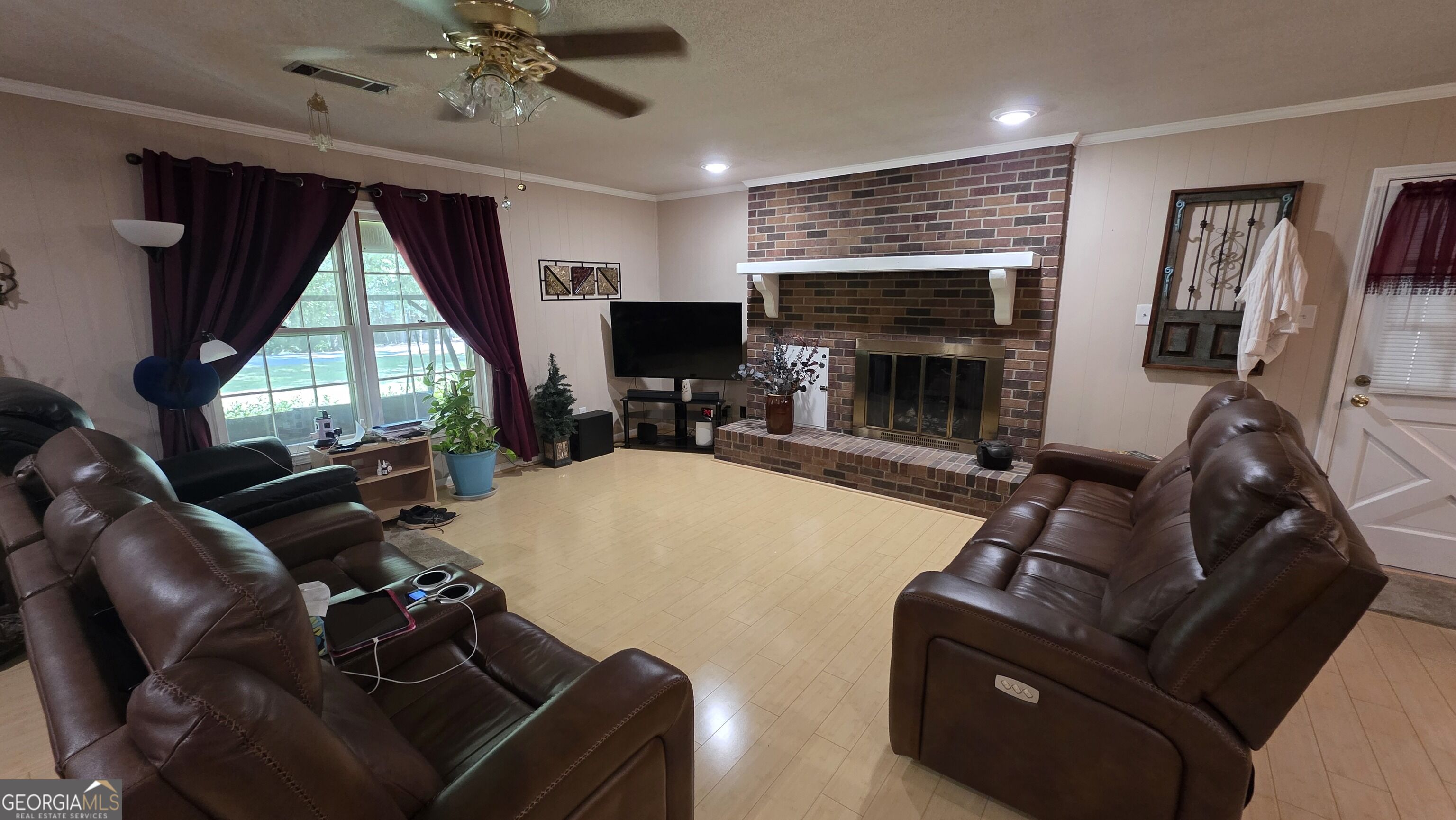 932 W Tanglewood Drive Property Photo 12