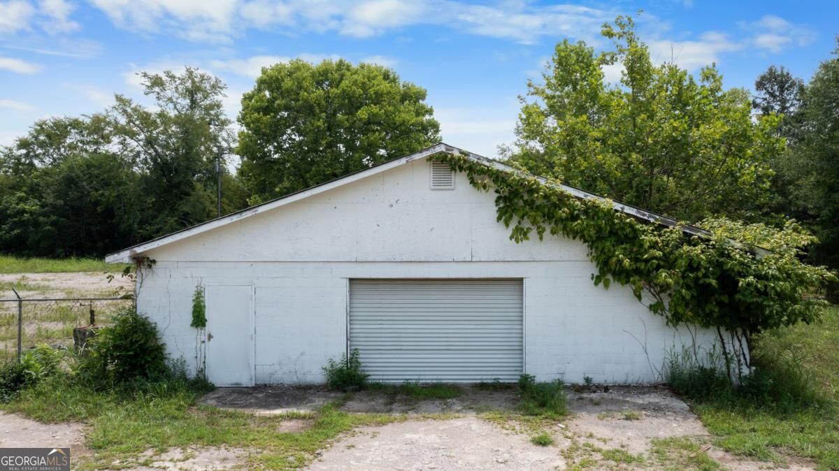 20 Reynolds Bridge Road Property Photo 6