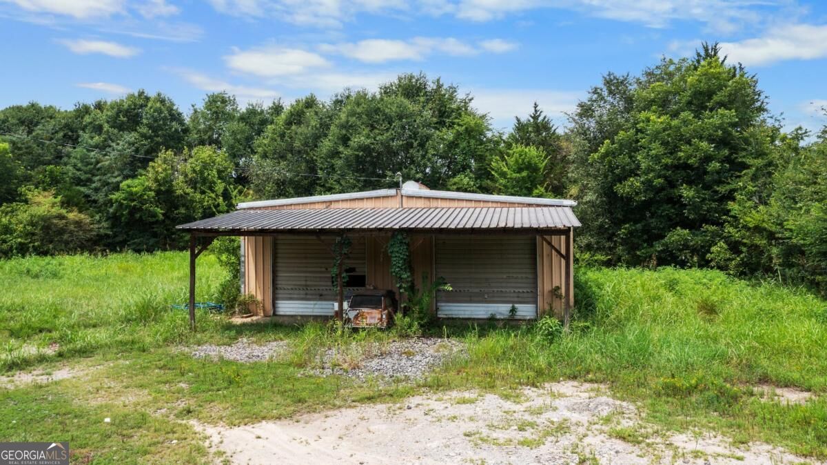 20 Reynolds Bridge Road Property Photo 7