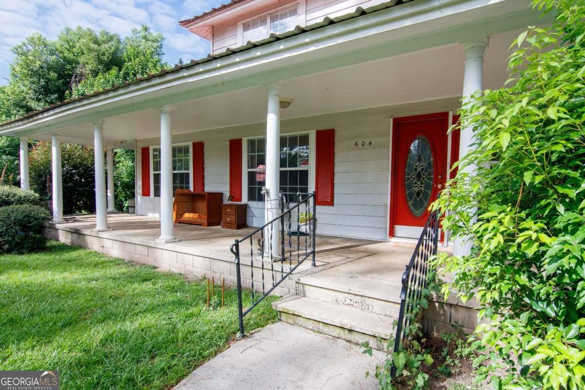 604 Jackson Street Property Photo 1