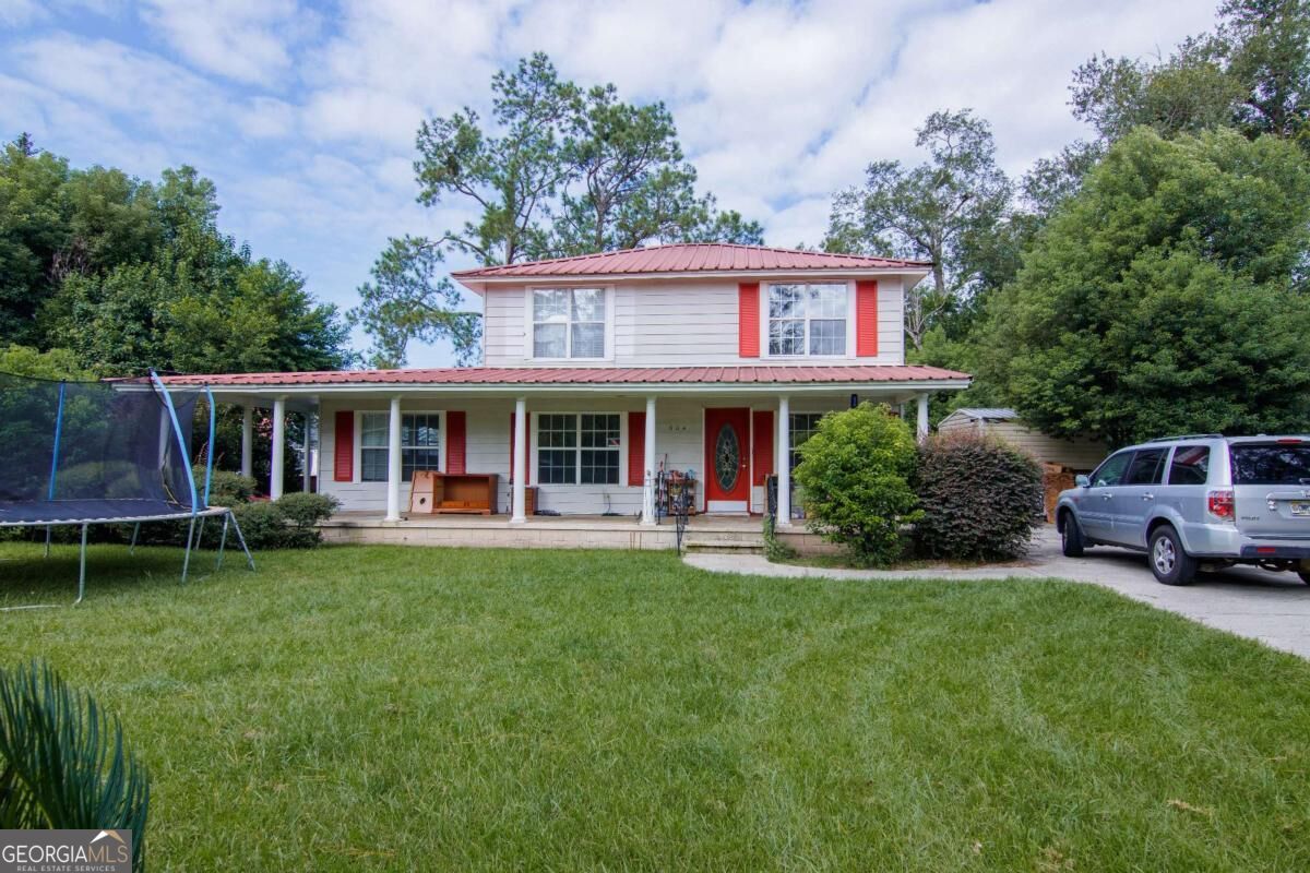 604 Jackson Street Property Photo 4