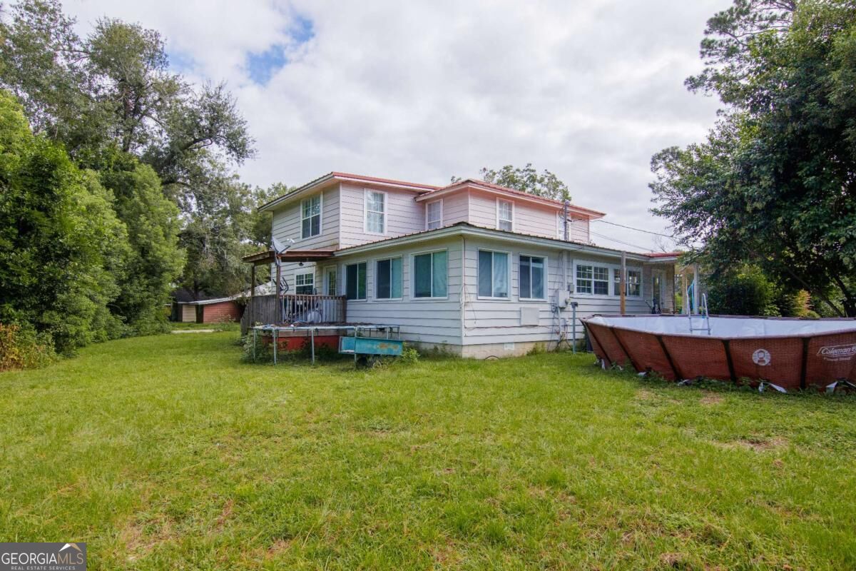 604 Jackson Street Property Photo 8