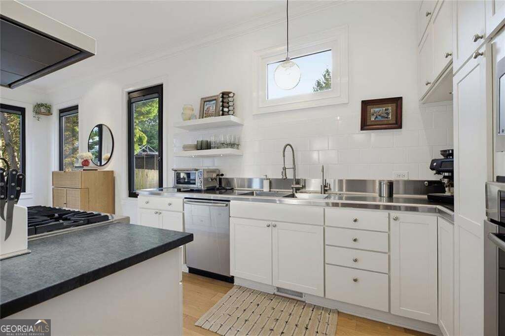 783 Edgewood Avenue Ne Property Photo 20