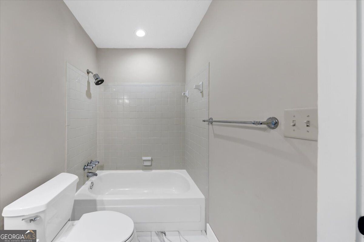 120 Creekwood Lane Property Photo 30