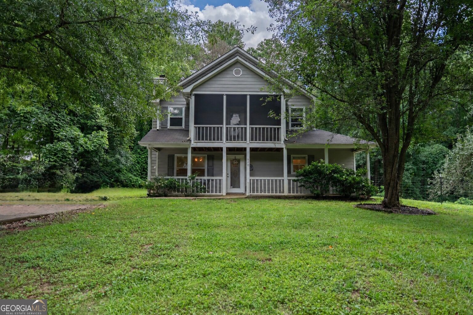 620 Beau Court Property Photo 1