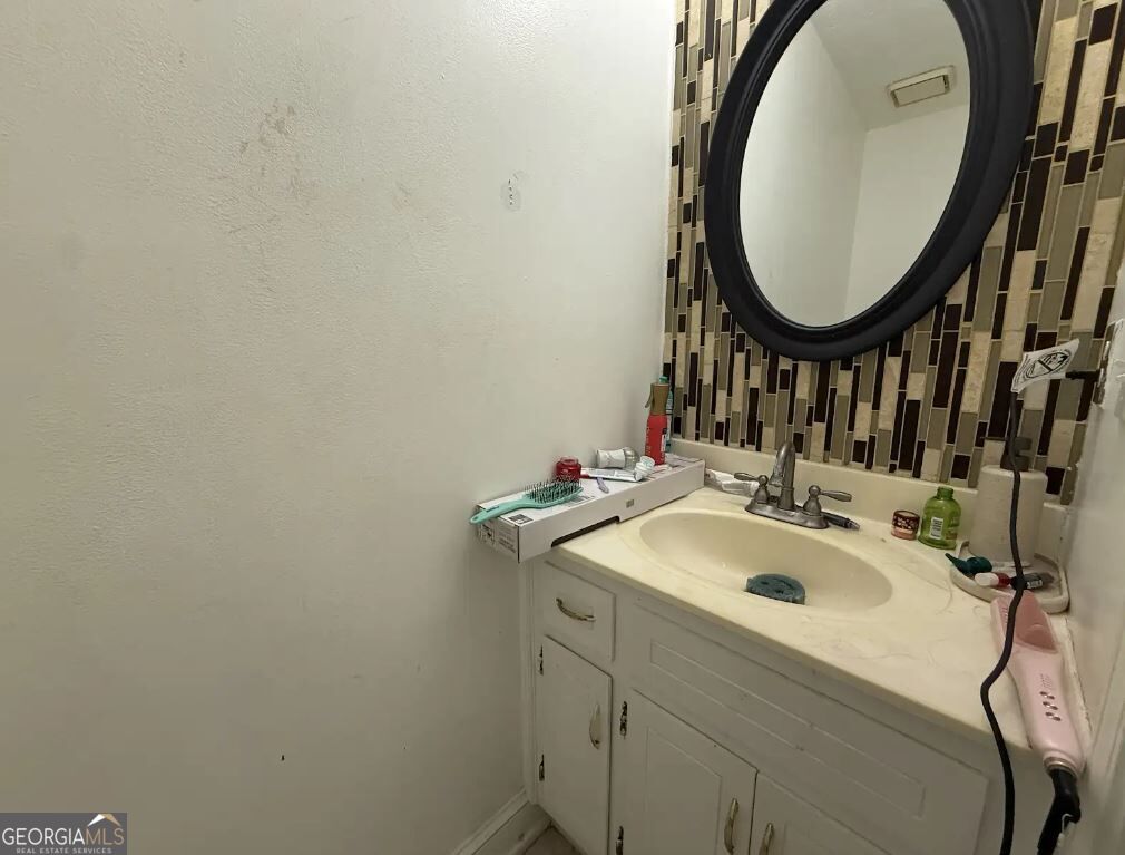 1072 Casanova Court Property Photo 21