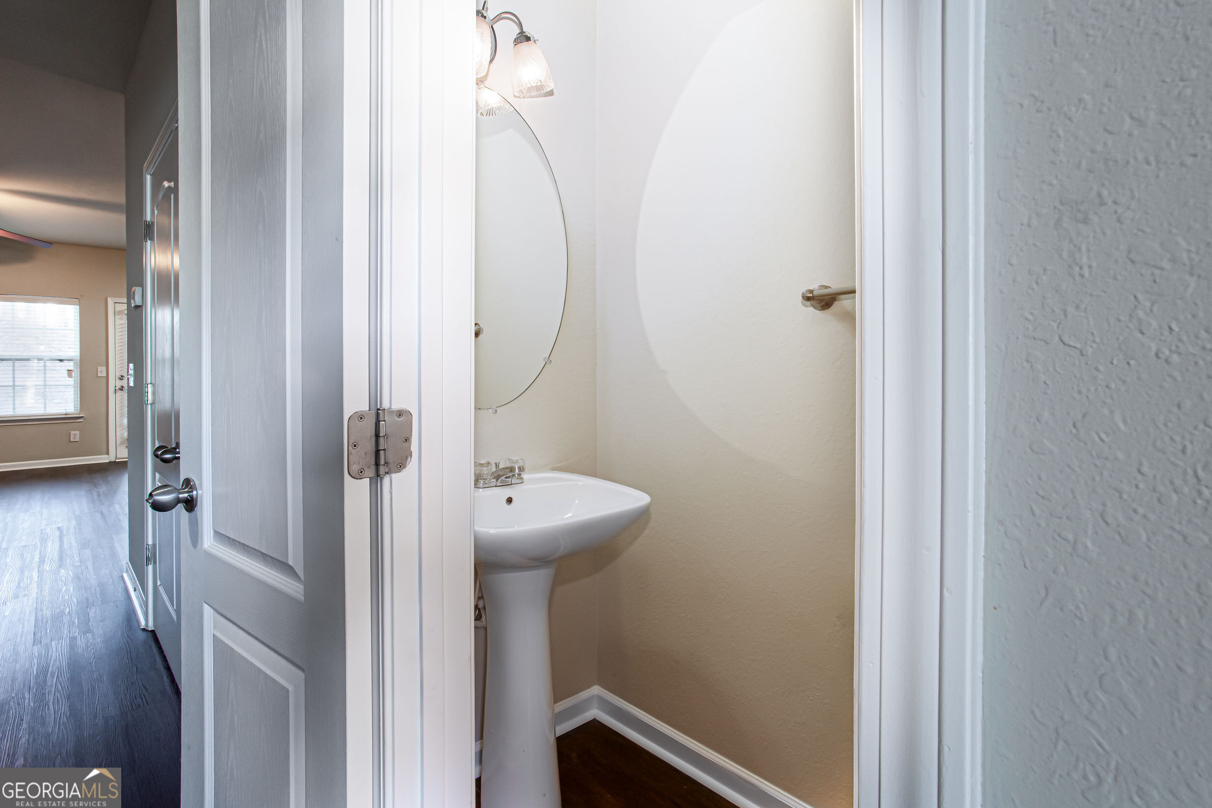 1255 Chinon Point Property Photo 13