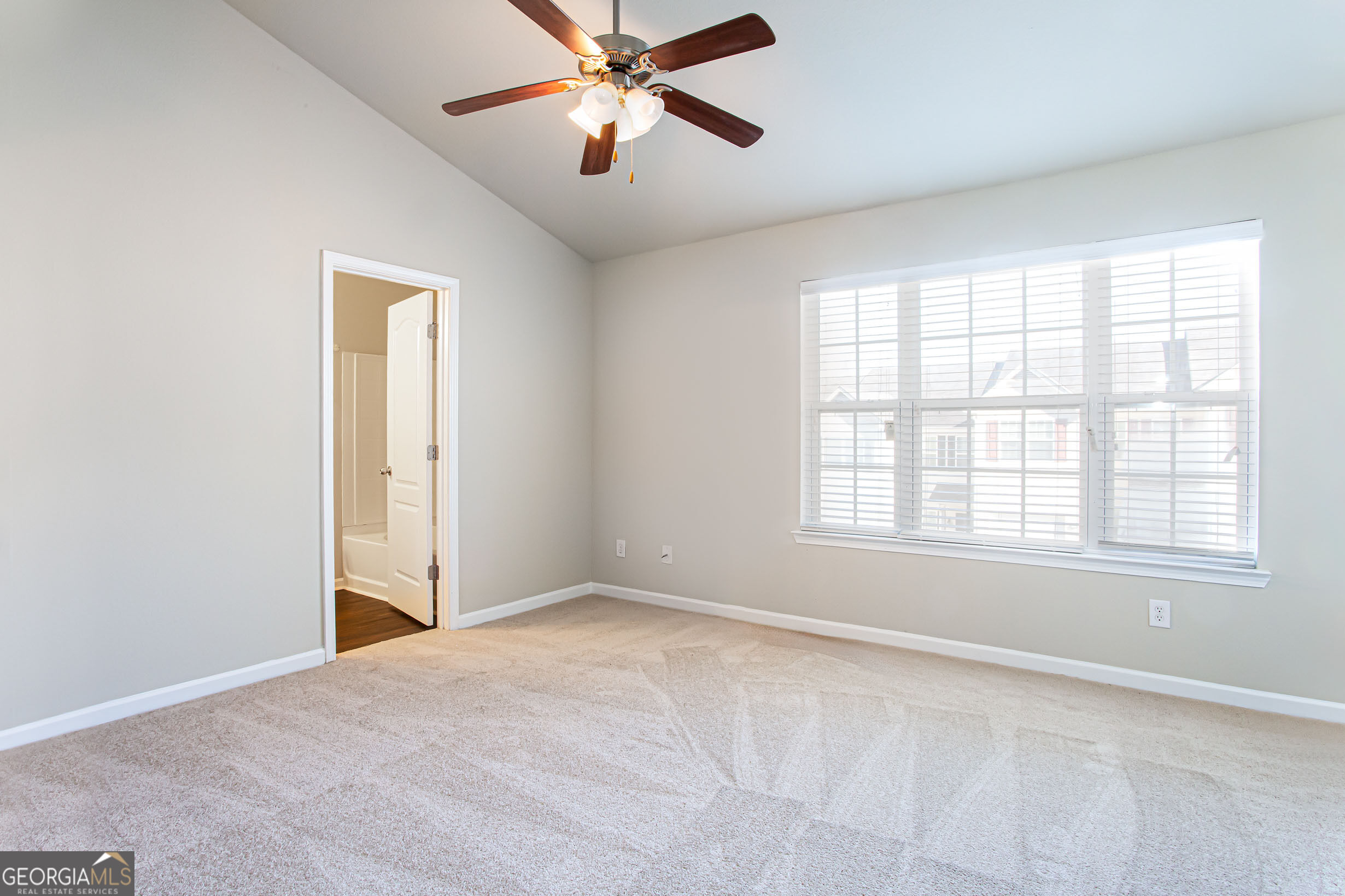 1255 Chinon Point Property Photo 15