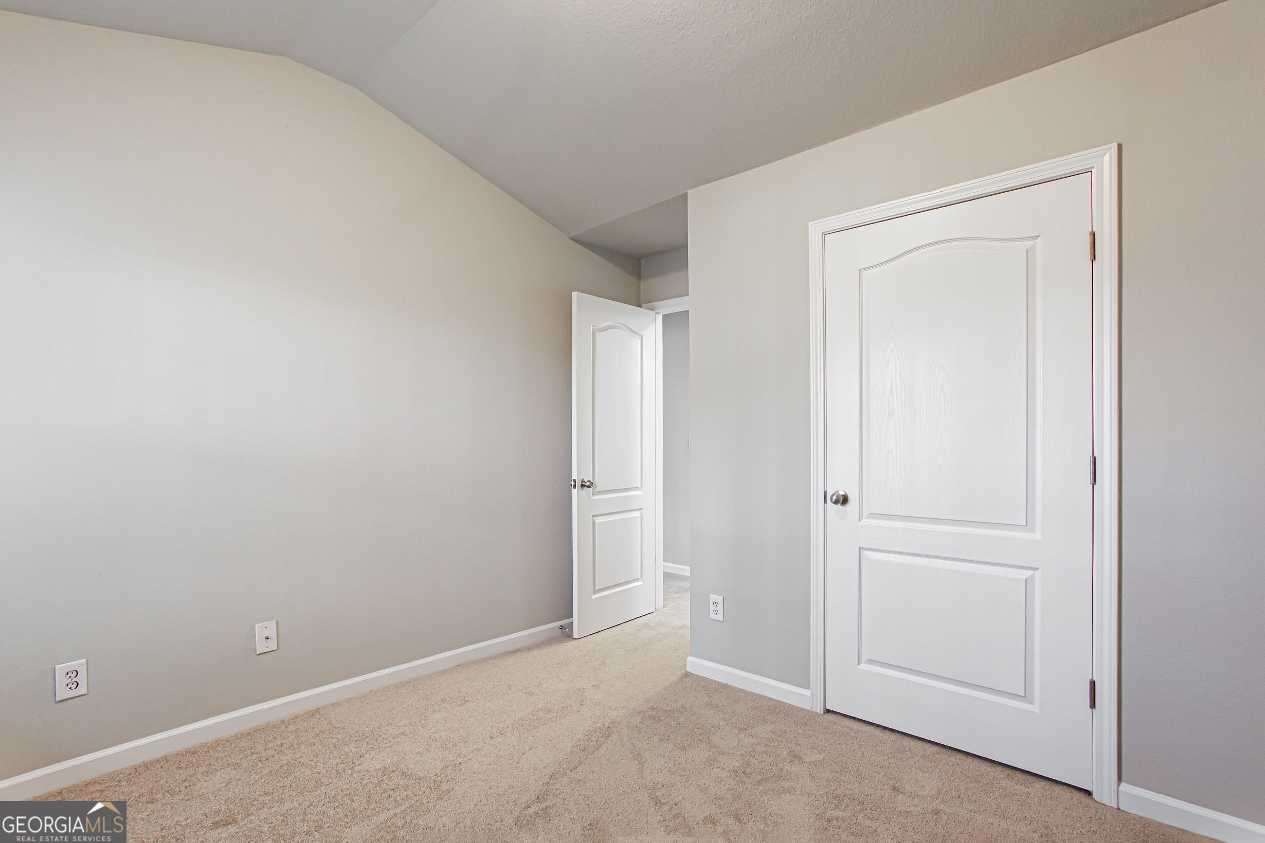 1255 Chinon Point Property Photo 23