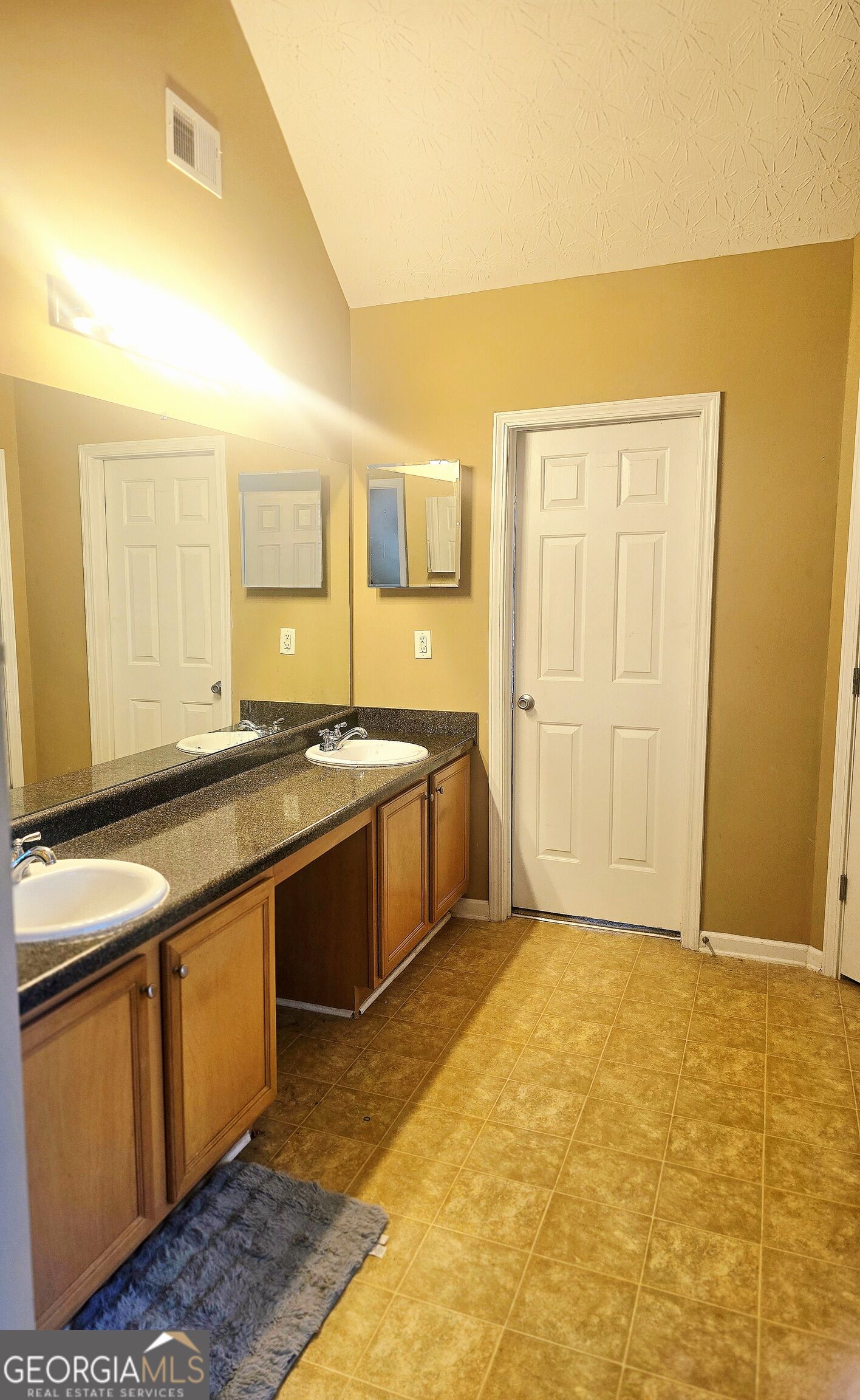 212 Hightower Trail Property Photo 29