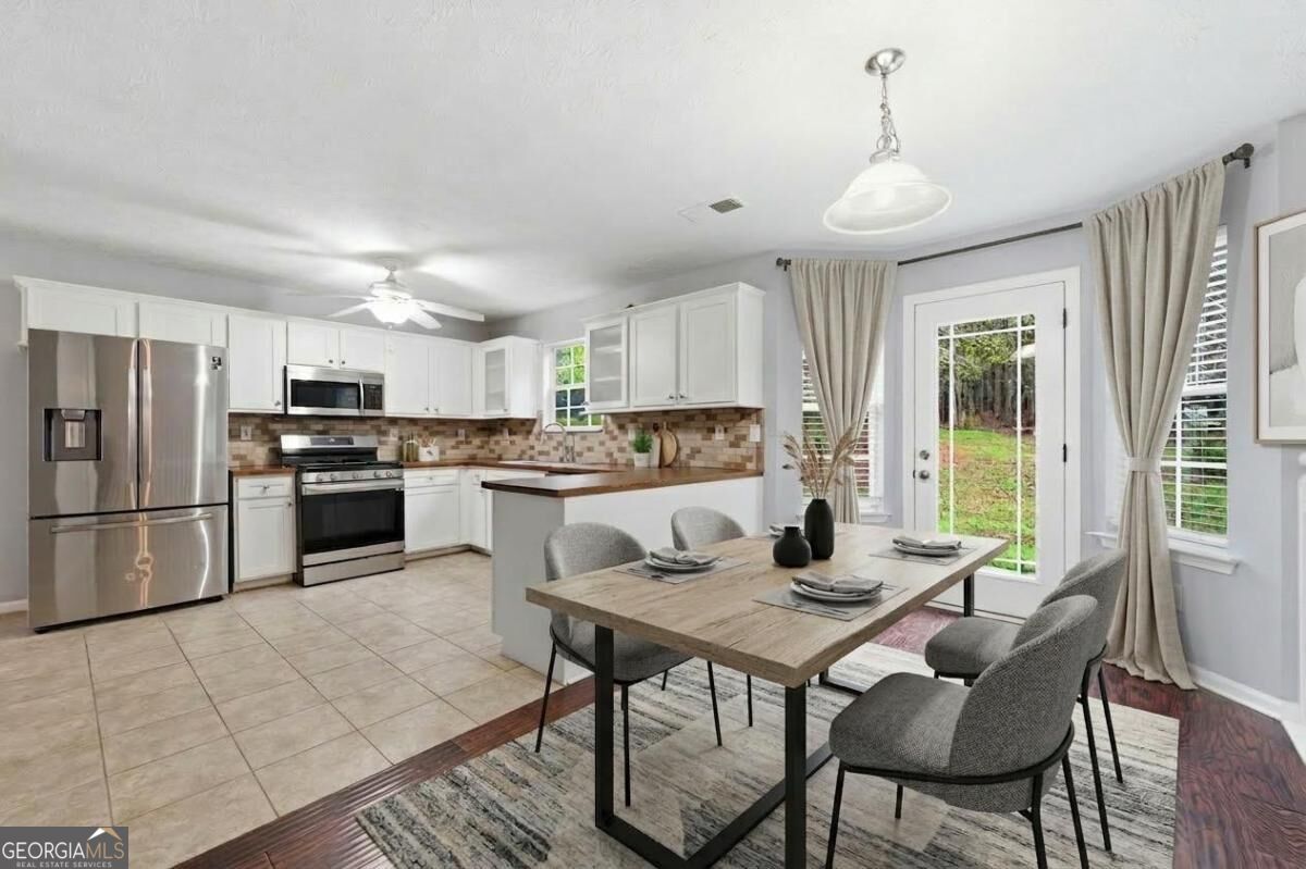9360 Carnes Crossing Circle Property Photo 13