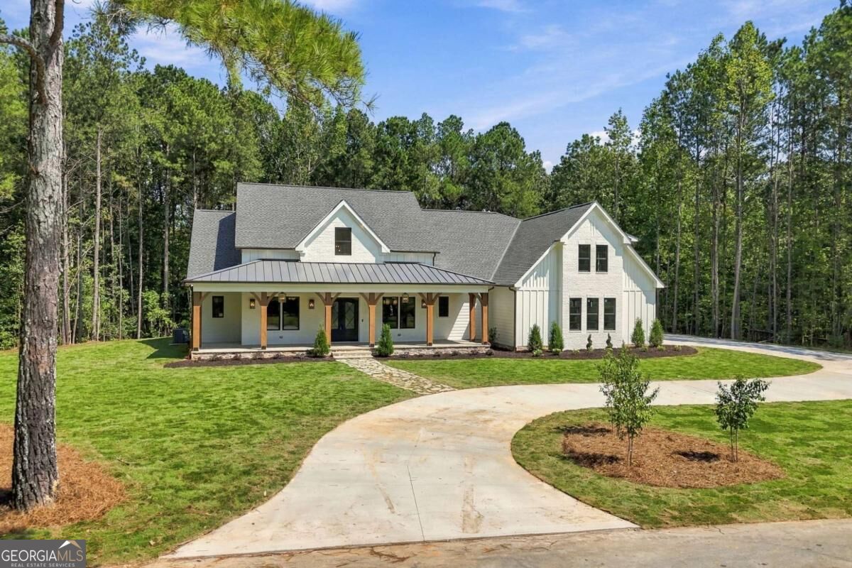 5948 Mccoy Road Property Photo 1