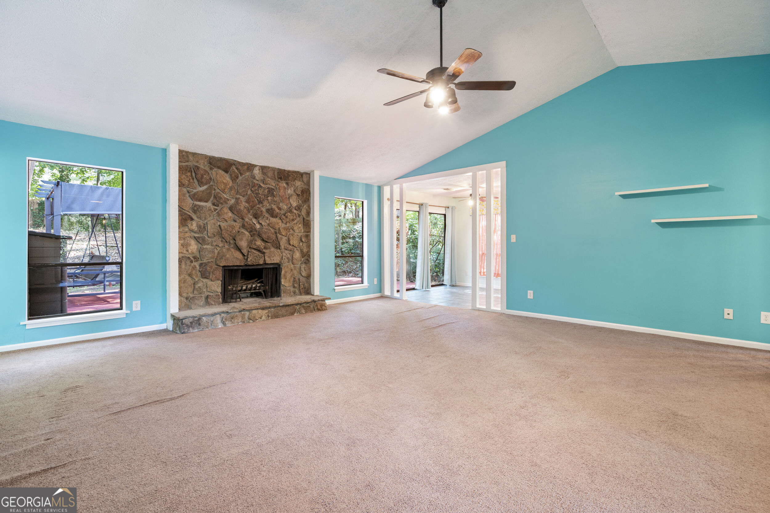 717 Pebble Creek Drive Property Photo 21