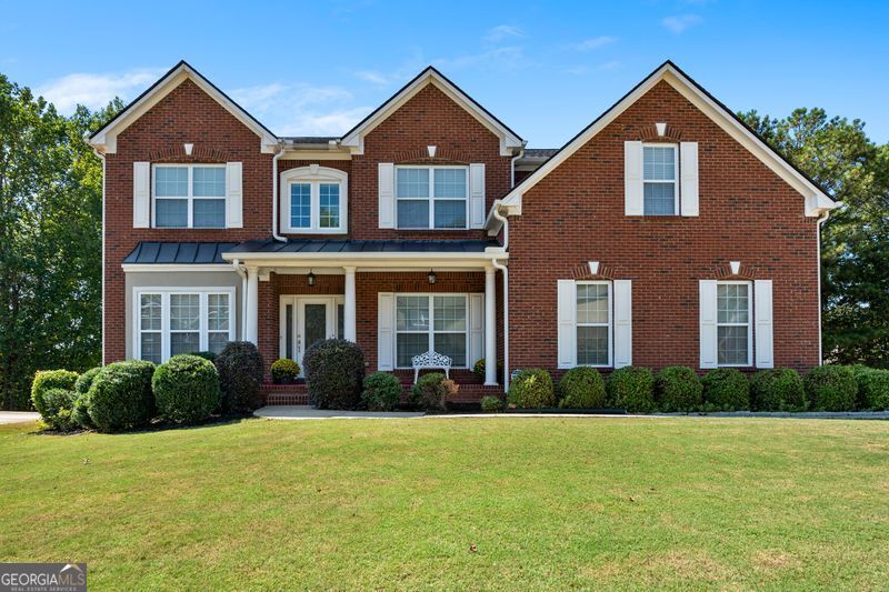 15 Stonebridge Boulevard Property Photo 1