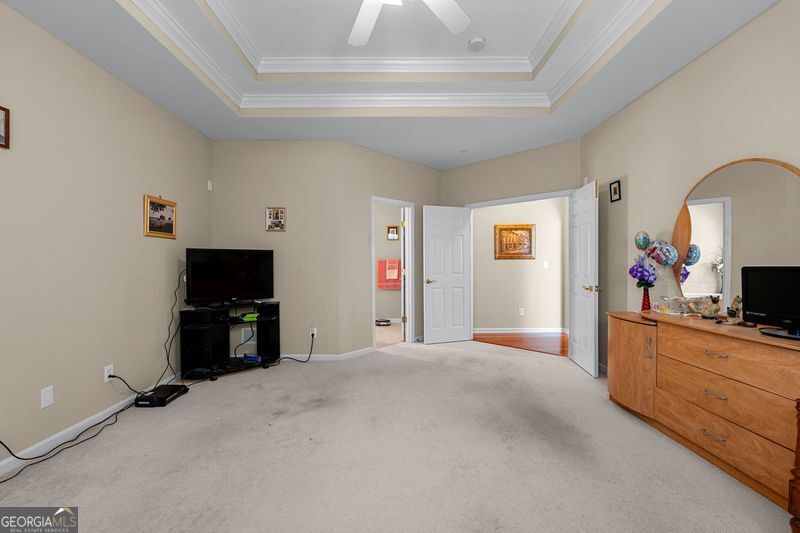 15 Stonebridge Boulevard Property Photo 20