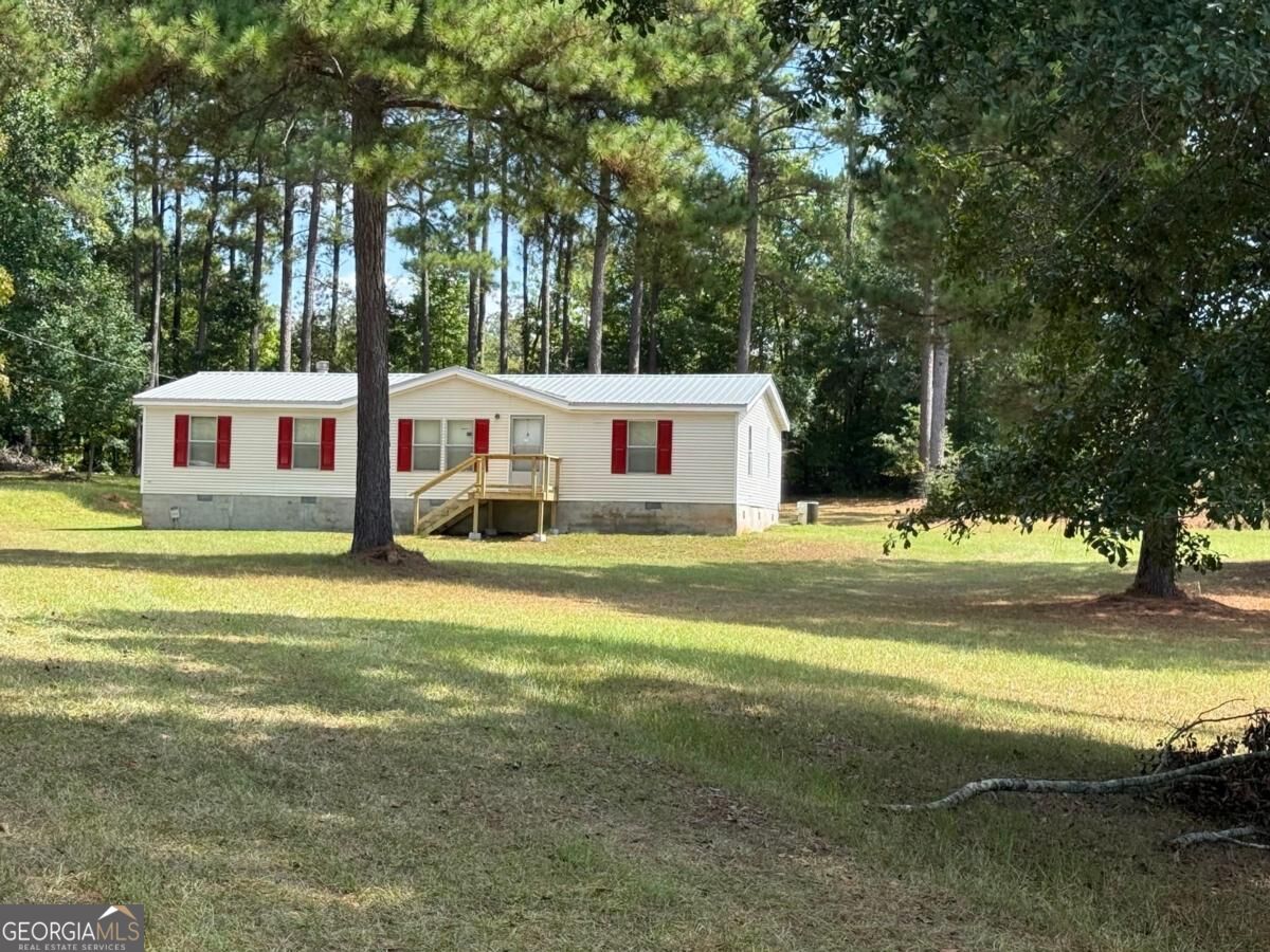 164 Edgewater Drive Property Photo 1