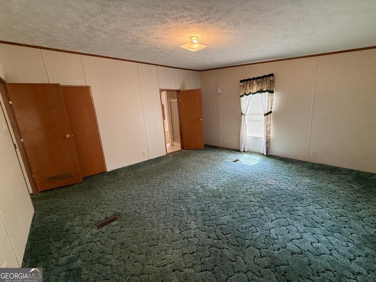 164 Edgewater Drive Property Photo 7
