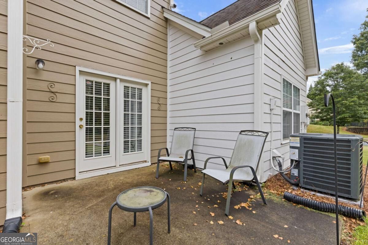 951 Pike Forest Drive Property Photo 14