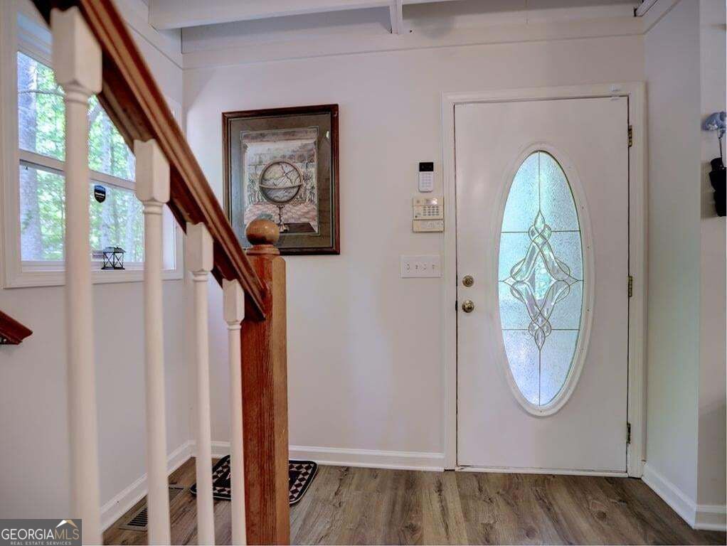 91 Woodland Way Property Photo 5