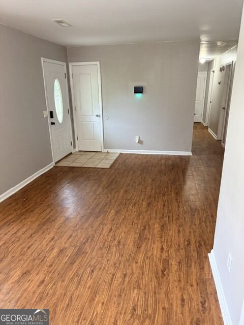 901 Brighton Way Property Photo 2