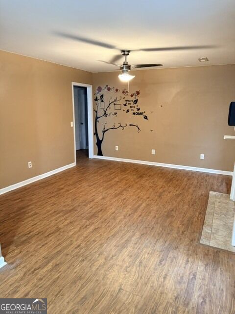 901 Brighton Way Property Photo 4