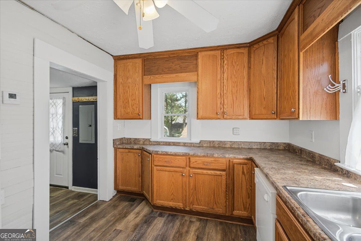 302 Hampton Street Property Photo 18