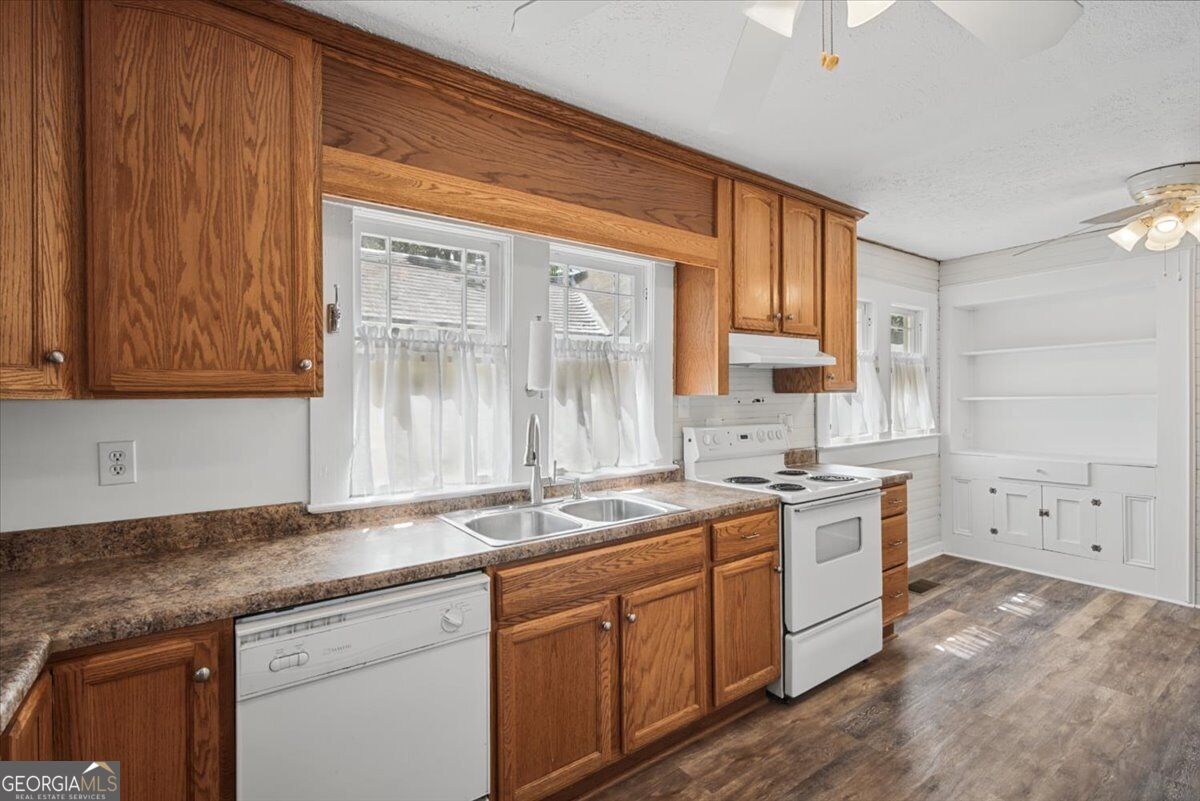 302 Hampton Street Property Photo 21