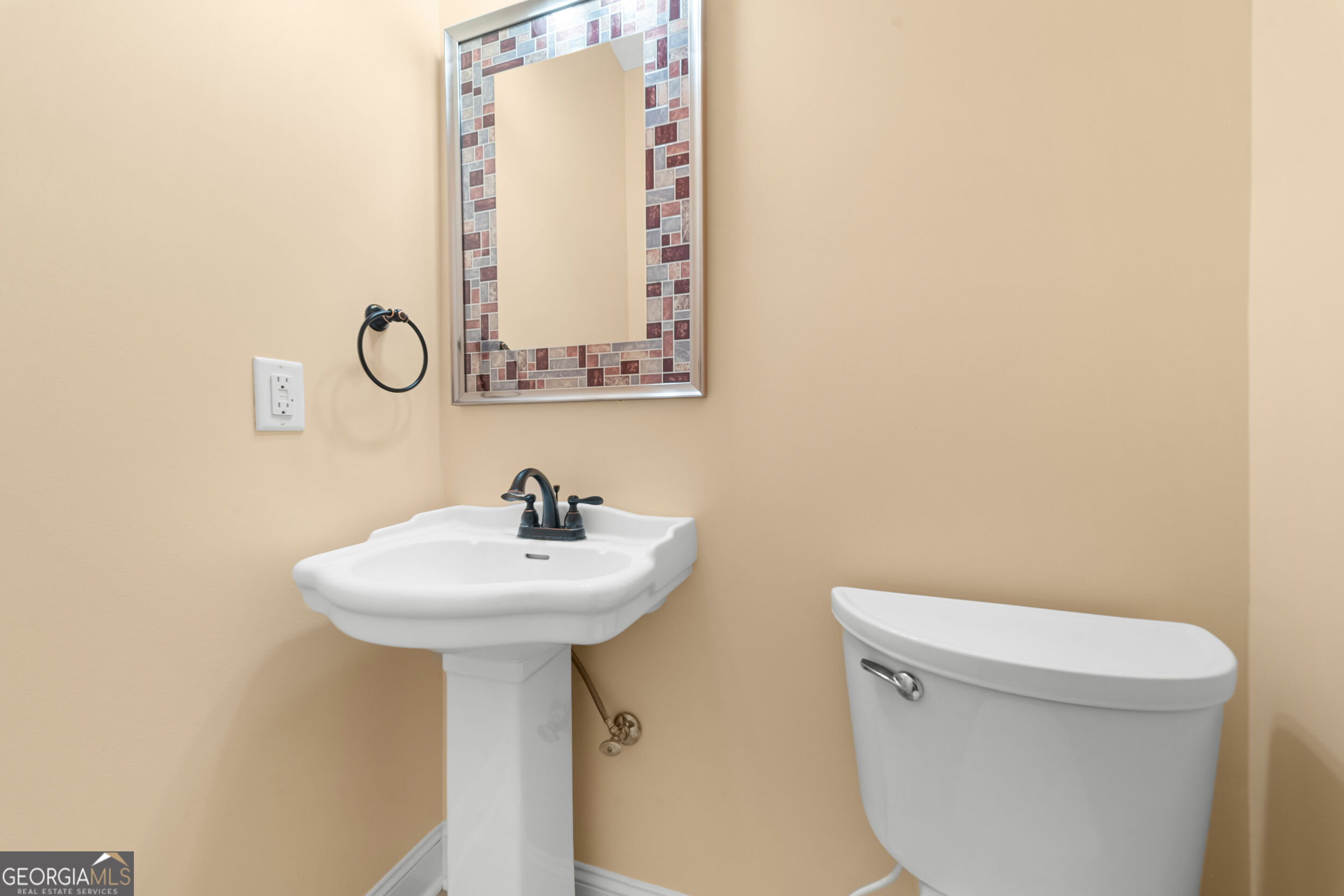 709 Tennessee Walk Property Photo 10