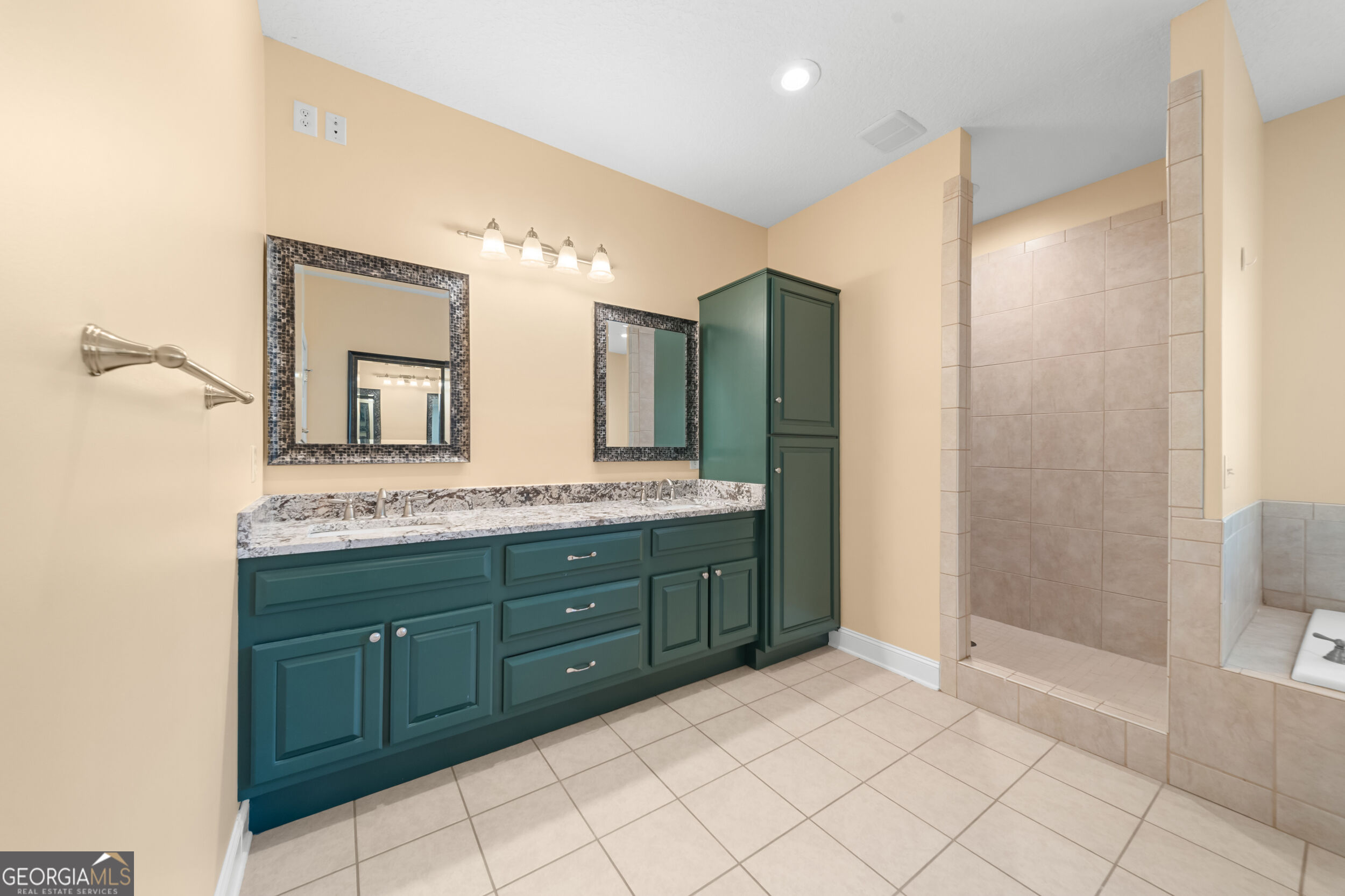 709 Tennessee Walk Property Photo 19