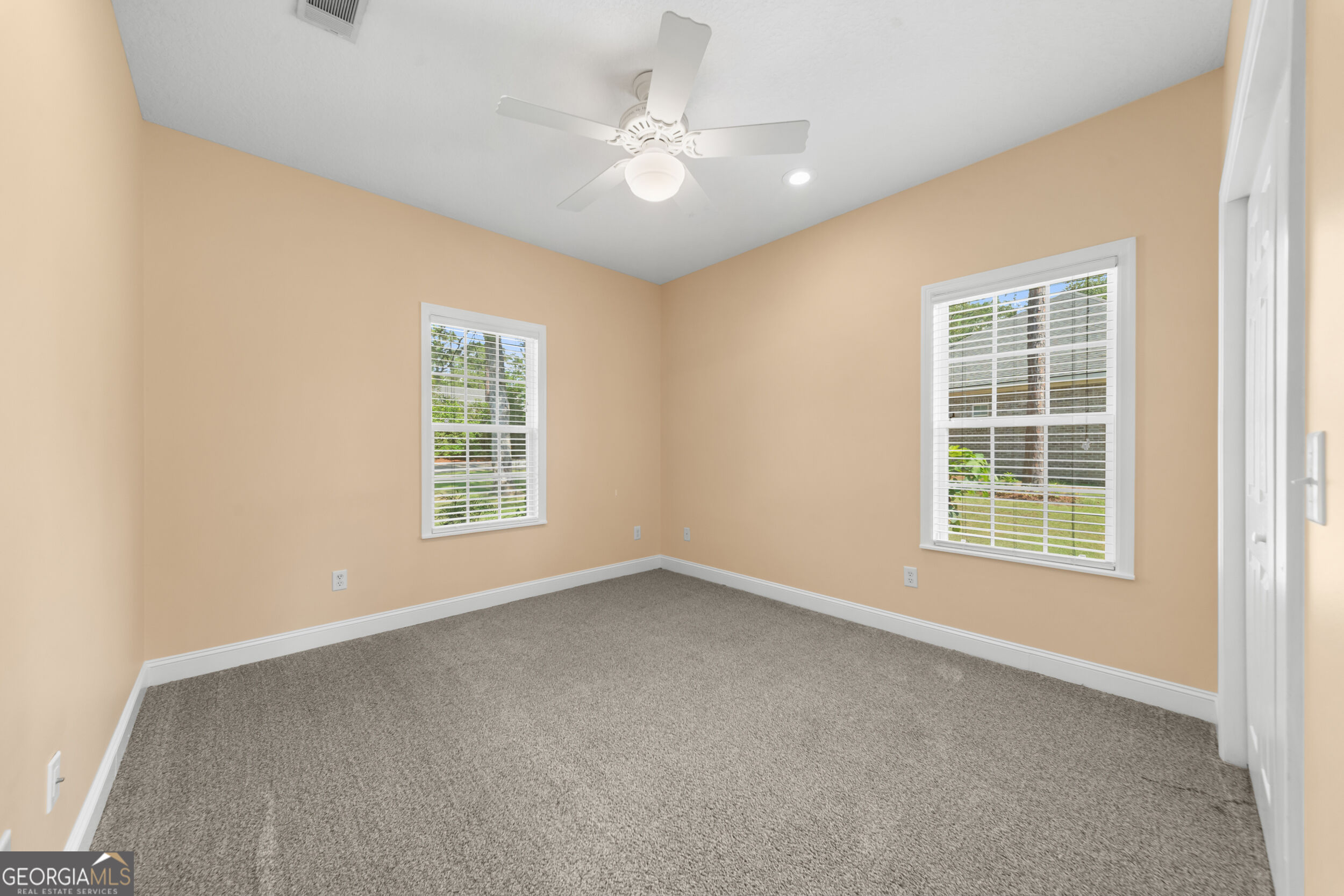 709 Tennessee Walk Property Photo 25