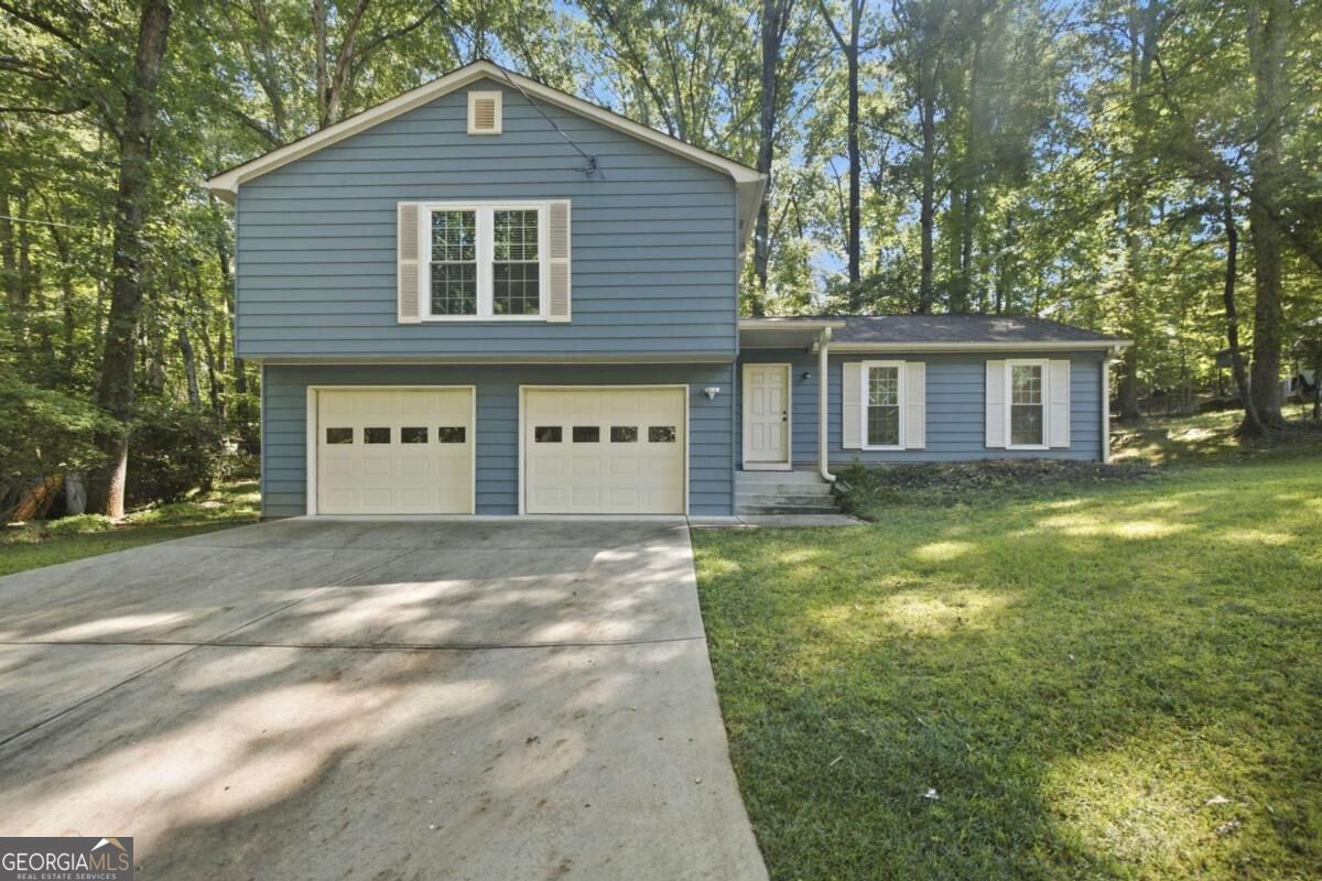 3863 Everett Court Property Photo 1