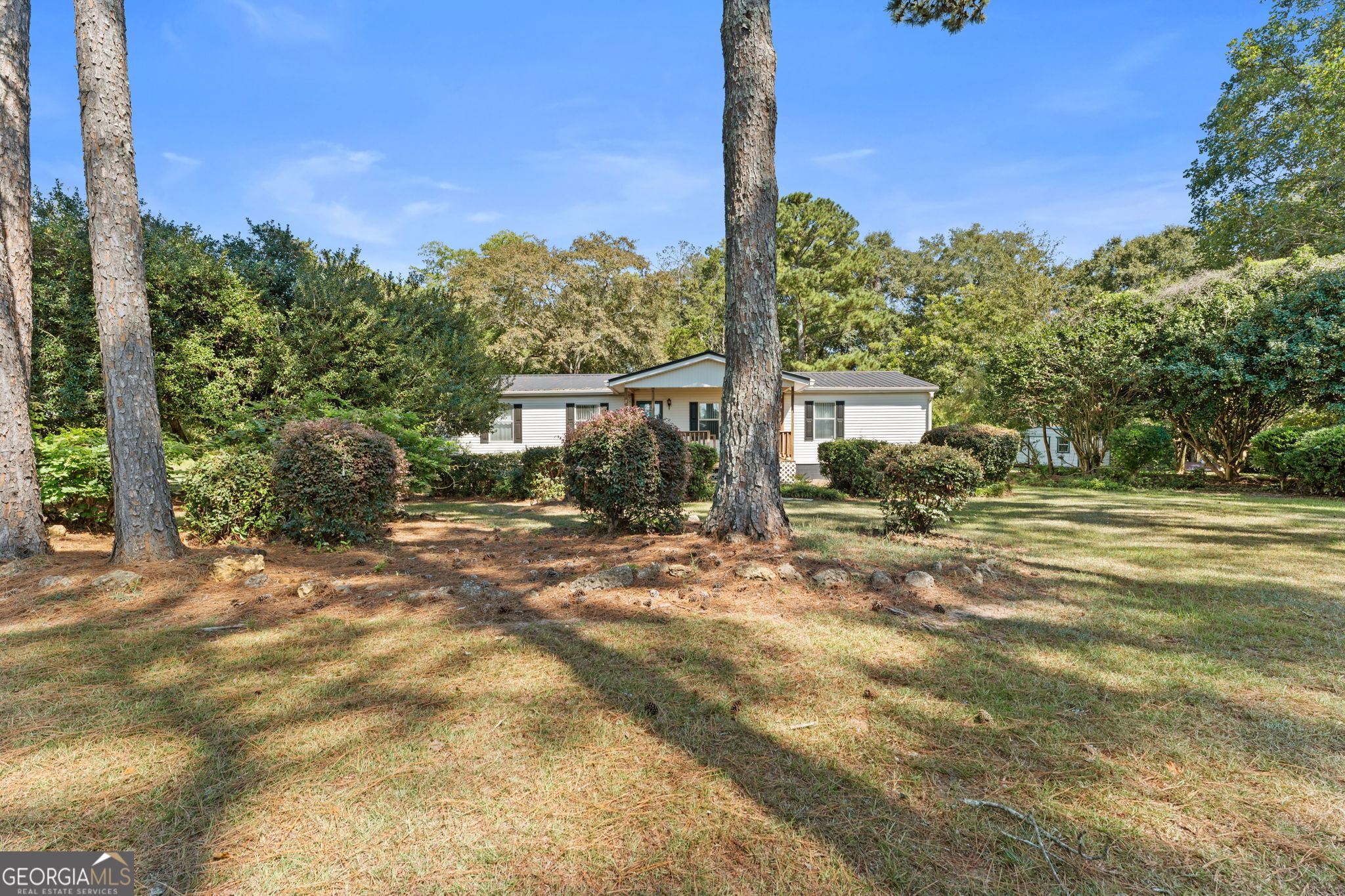 780 Old National Highway Property Photo 1