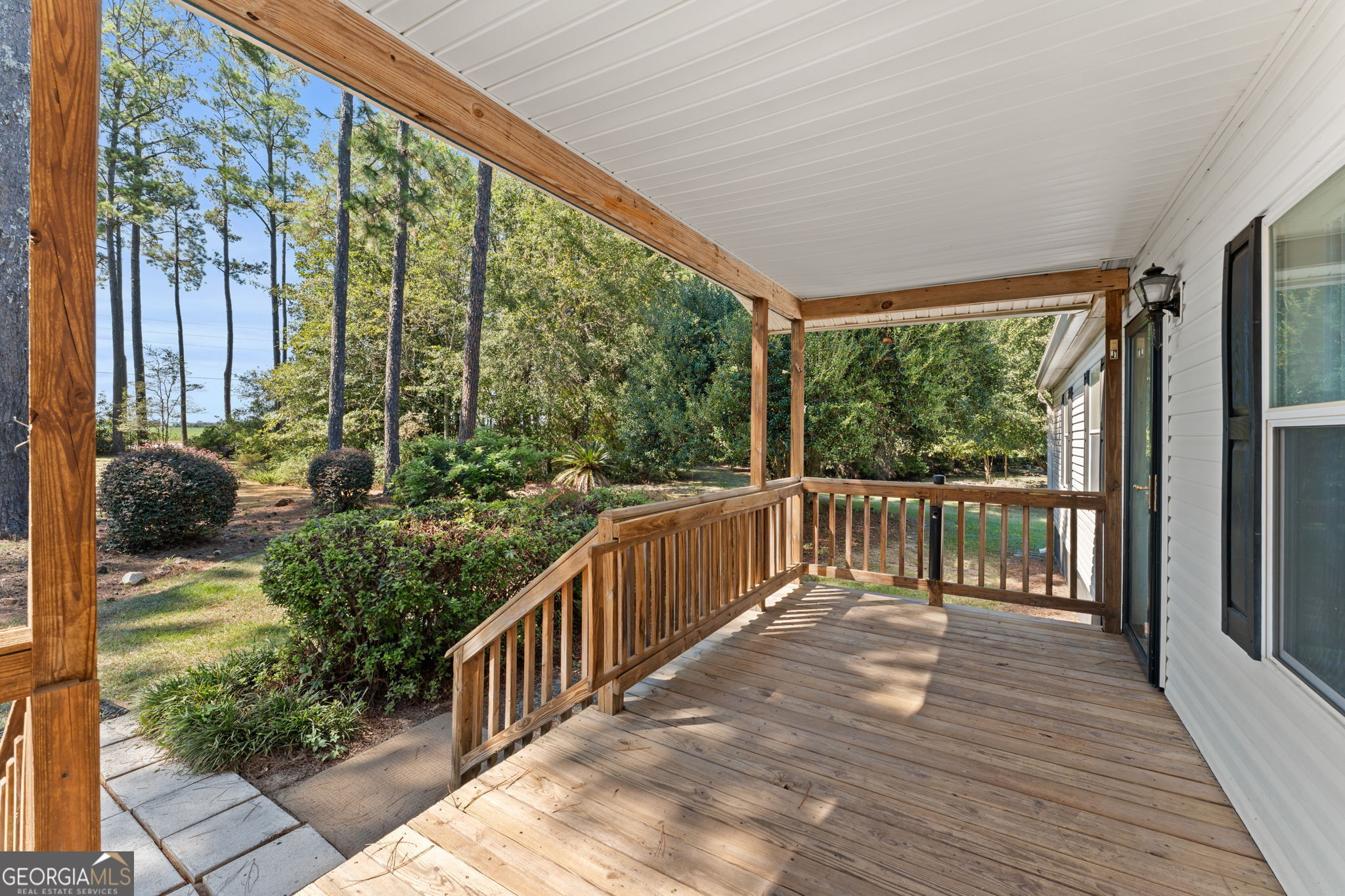 780 Old National Highway Property Photo 7