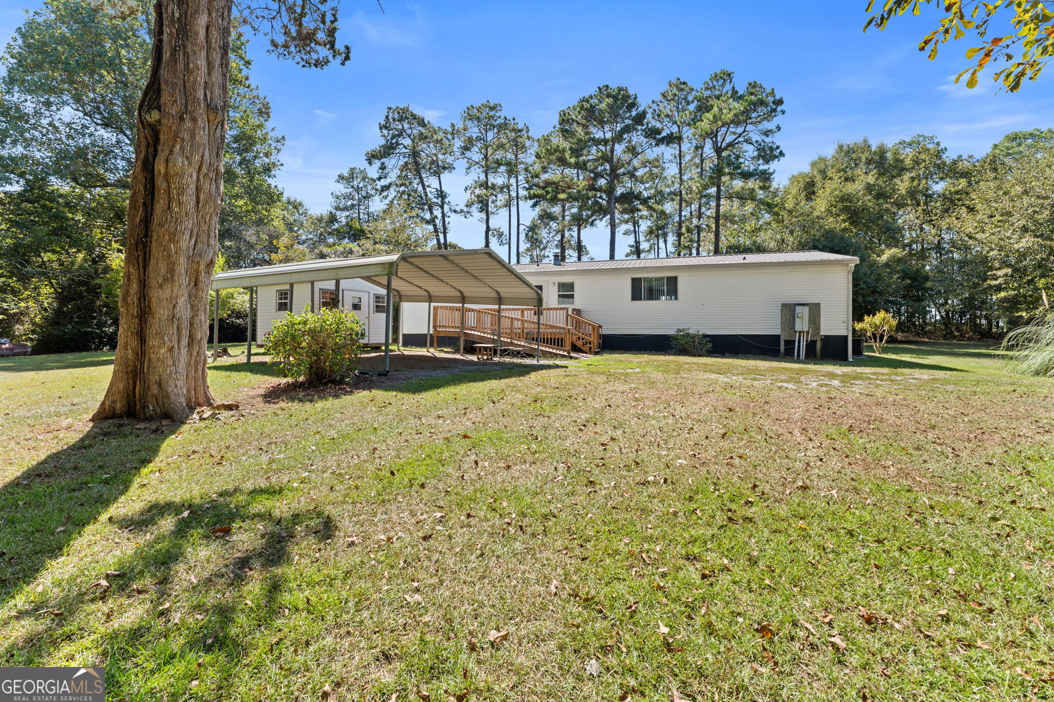 780 Old National Highway Property Photo 34