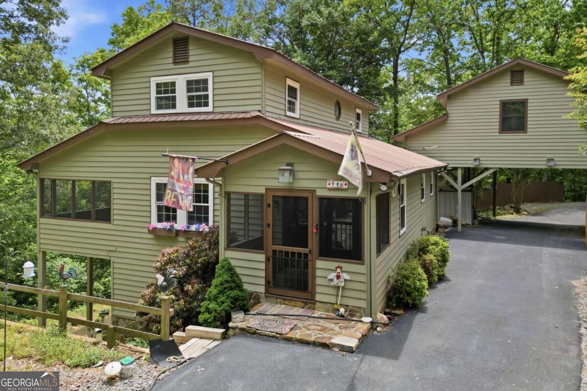 946 Laurel Circle Property Photo 1