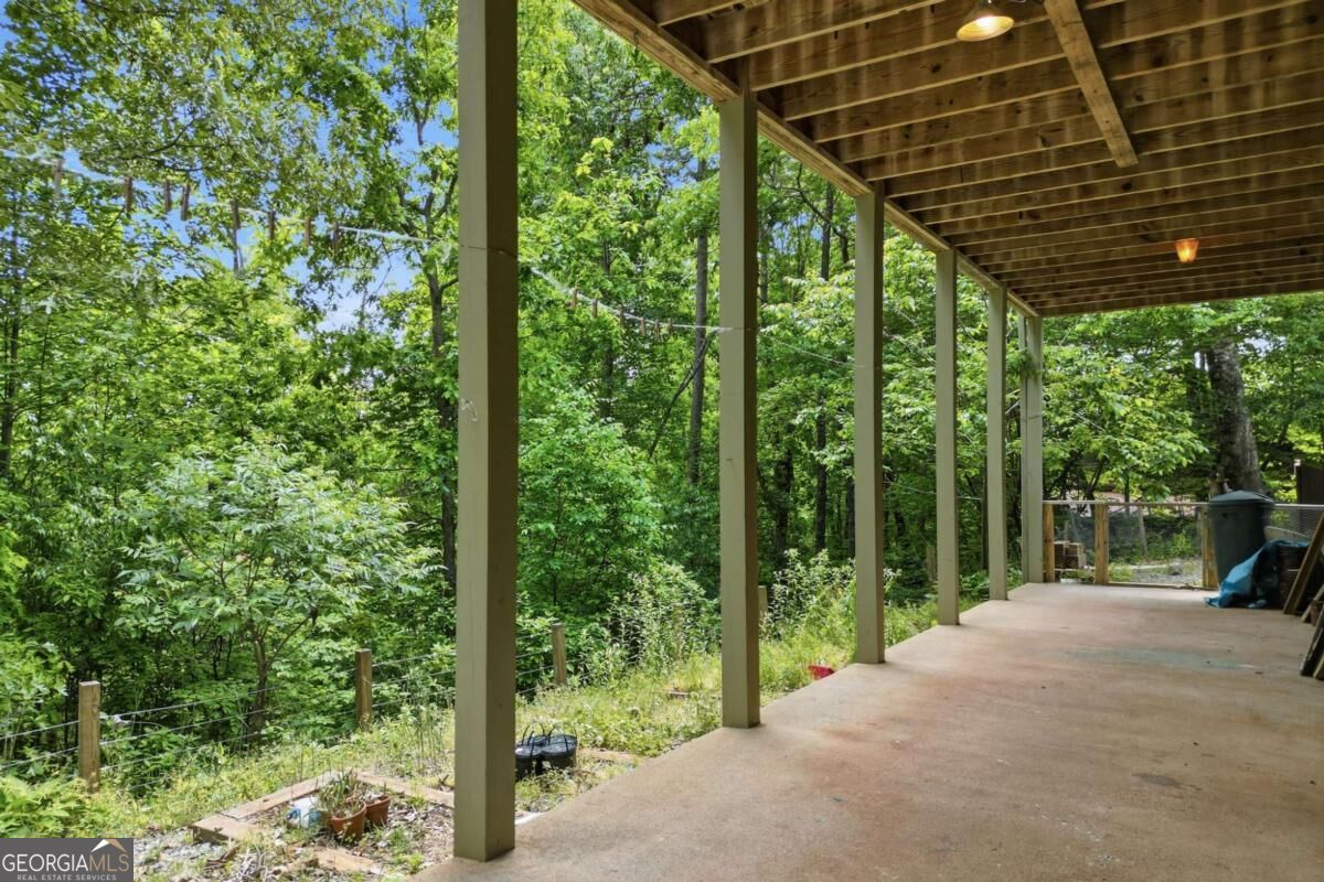 946 Laurel Circle Property Photo 30