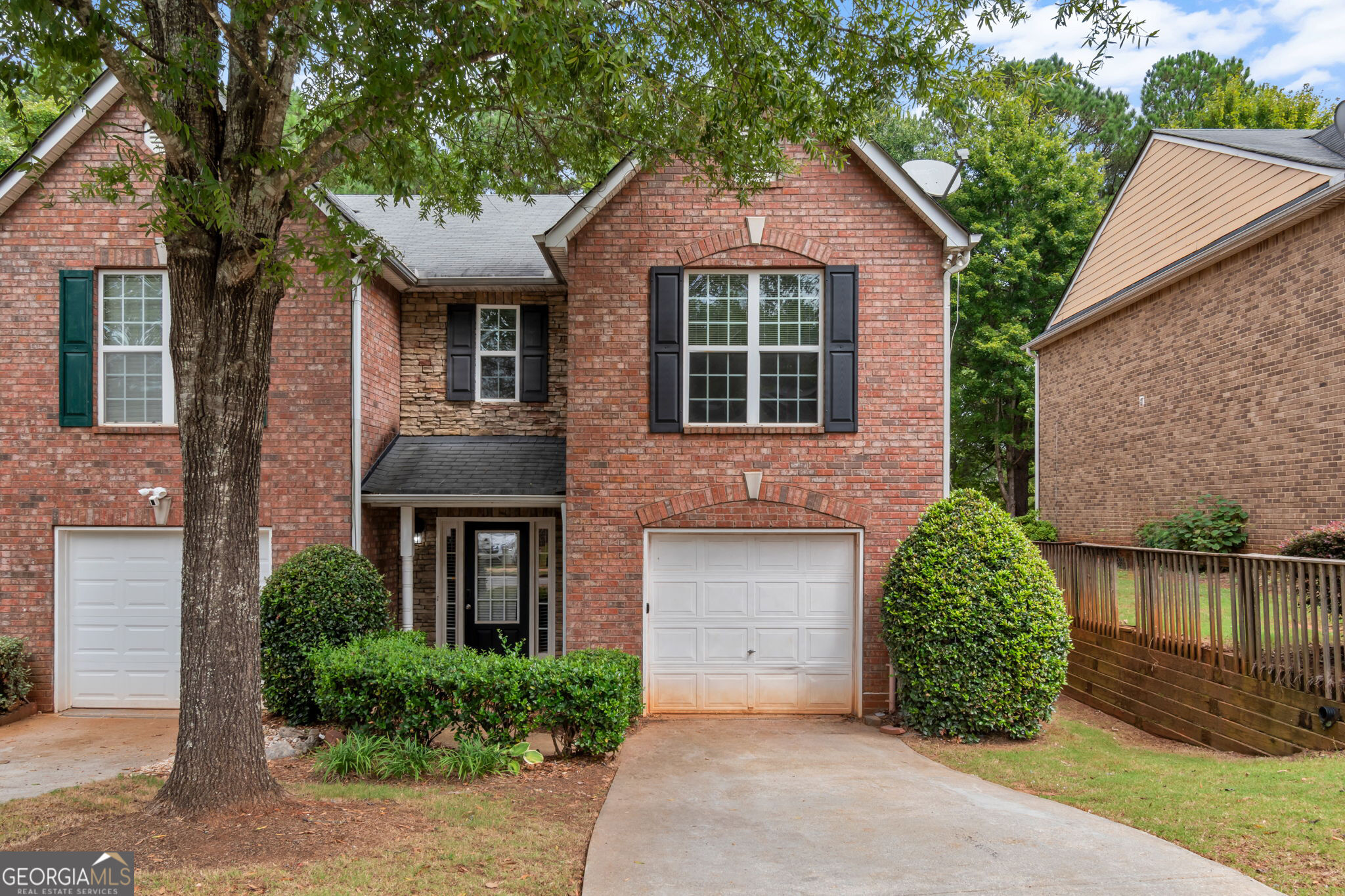 175 Fern Crest Drive Property Photo 1