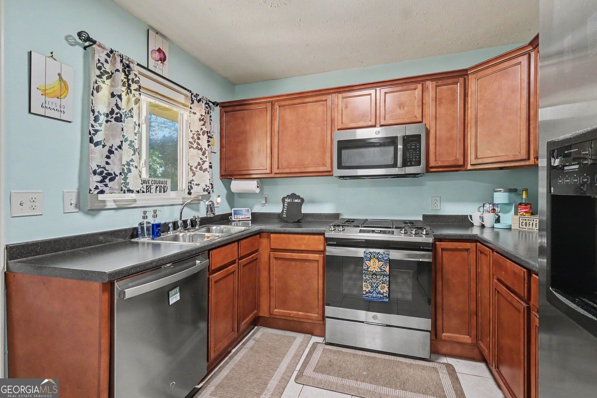 1764 Hollyhock Terrace Property Photo 4