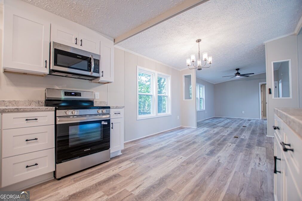 61 Crest Road Property Photo 6