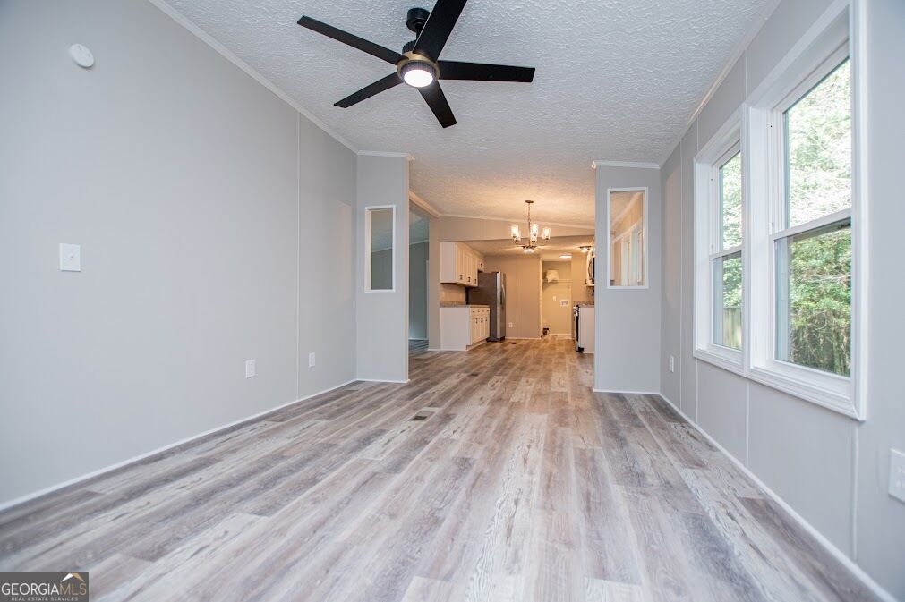 61 Crest Road Property Photo 11