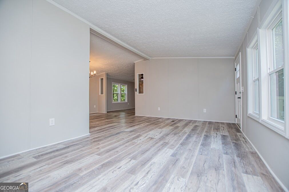 61 Crest Road Property Photo 15