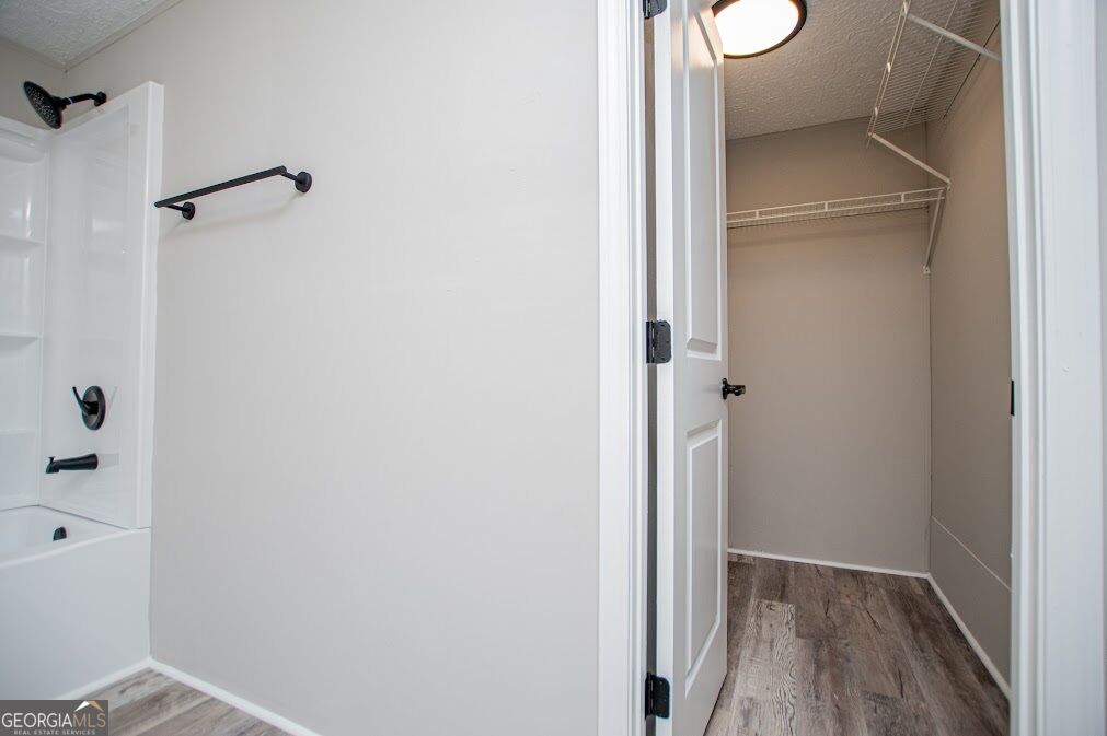 61 Crest Road Property Photo 28