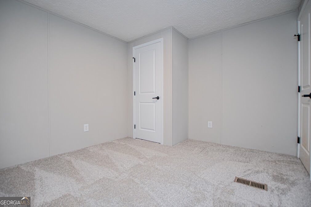 61 Crest Road Property Photo 33