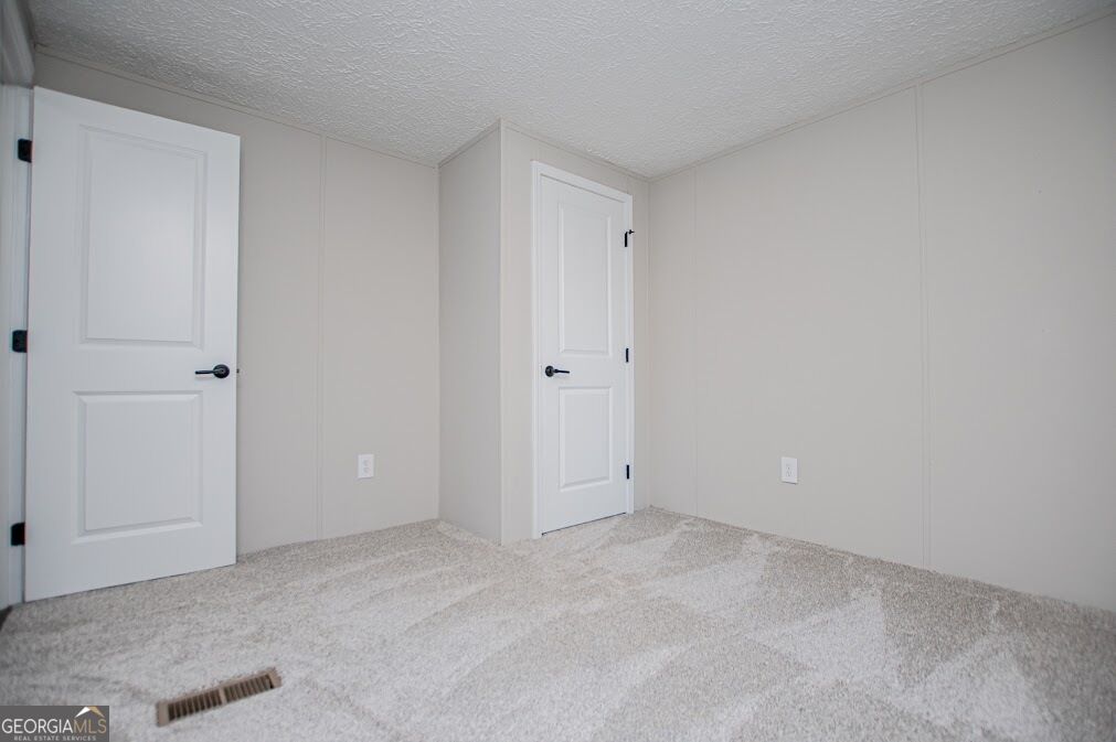 61 Crest Road Property Photo 36