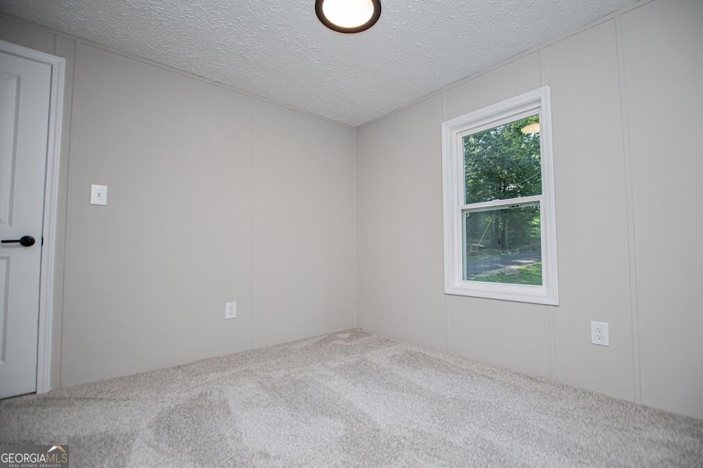 61 Crest Road Property Photo 41