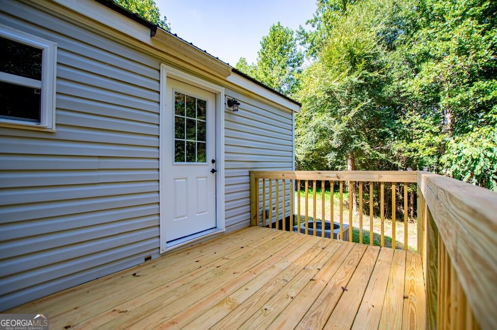 61 Crest Road Property Photo 44